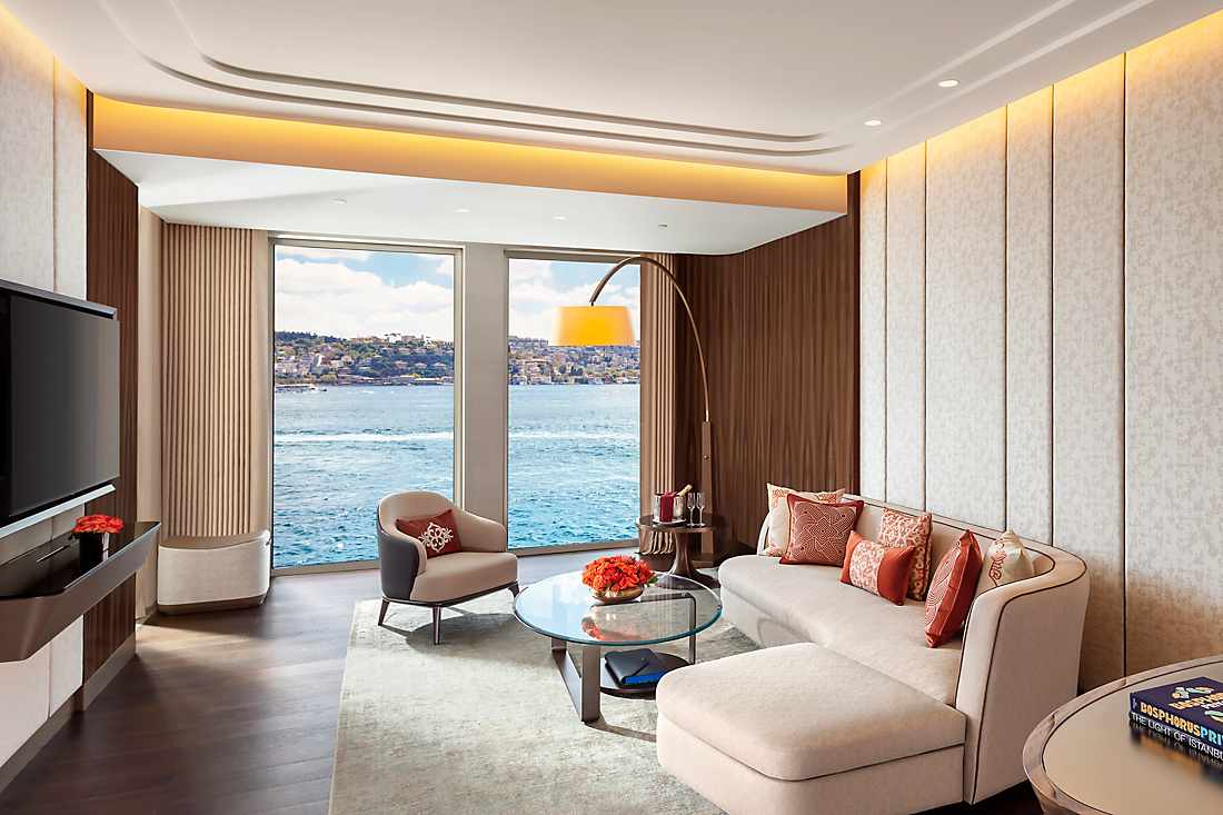 Bosphorus Suite Living Room